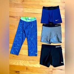 Nike Pro Medium Bundle Lot